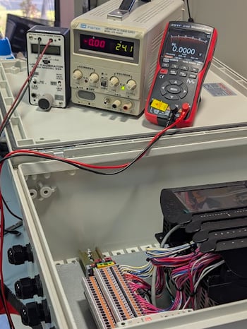 blog.opto22.comhubfsTesterBenIOCommissionBlog-3